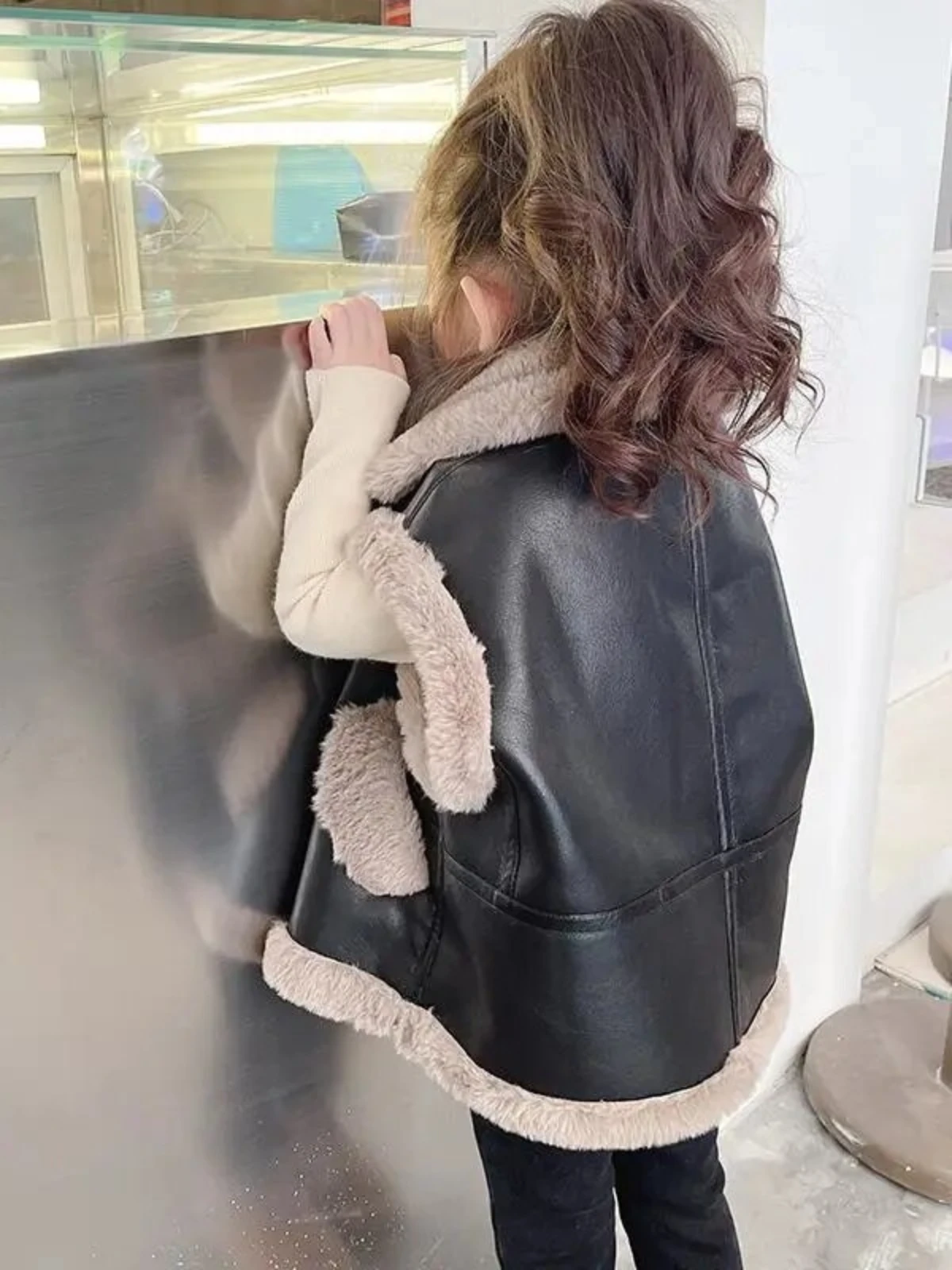 VIP Vibe Fleece-Lined Winter Vest 7 VIP Vibe Fleece-Lined Winter Vest - Image 5