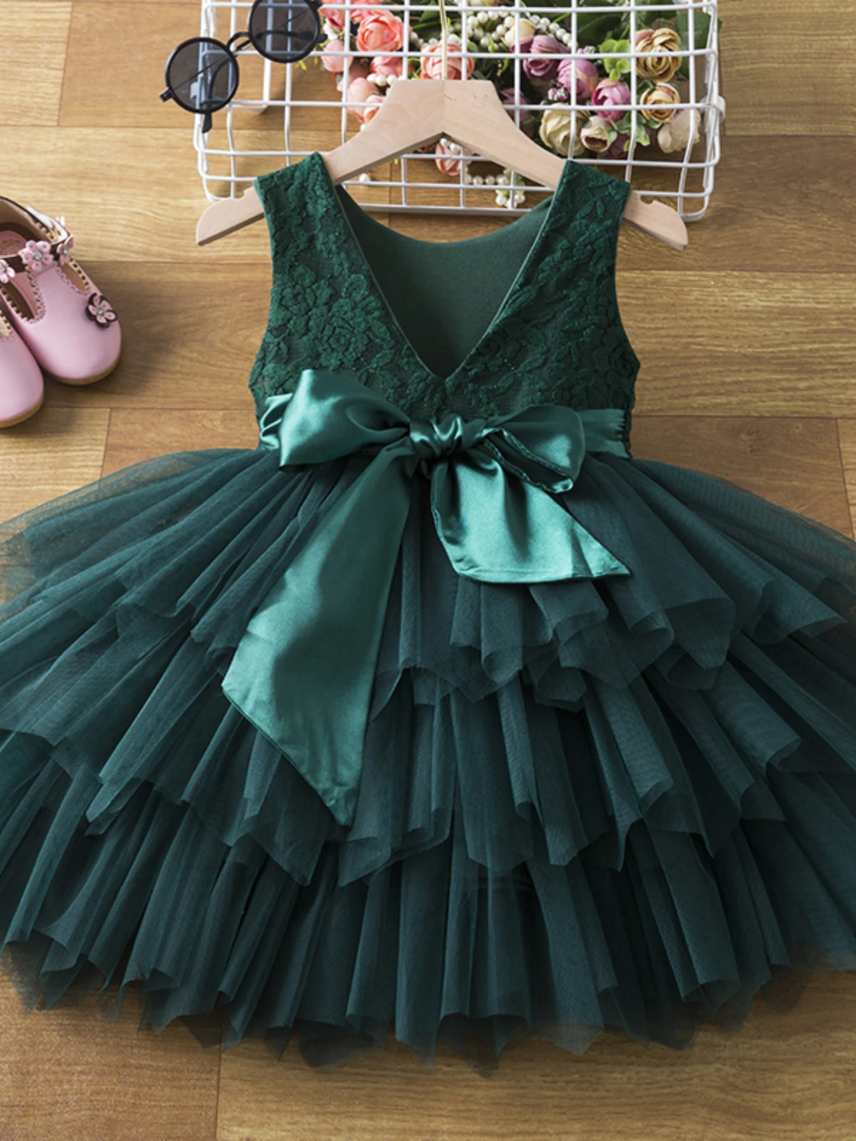 Bow Embroidery Flower Dress 5 Bow Embroidery Flower Dress - Image 3