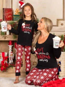 Mommy & Me Hot Cocoa & Christmas Movies Pajama Set
