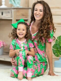 Mommy & Me Bahama Breeze Button Pajama Set